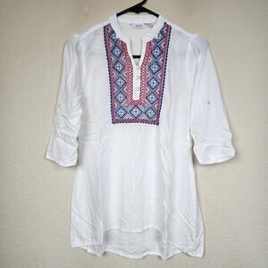 Small Embroidered Fiesta Max White Button Blouse